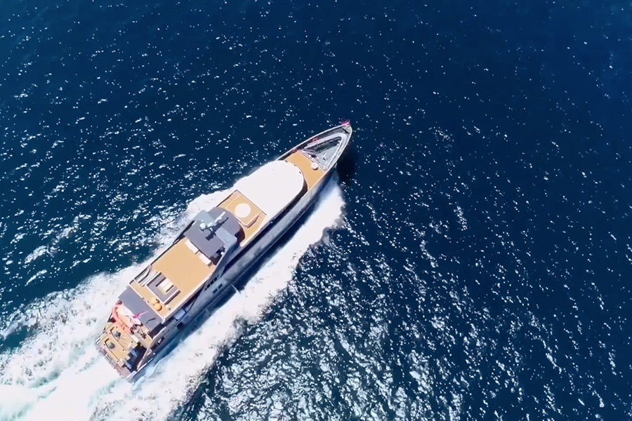 VELOCEAN - Liveaboard Redefined